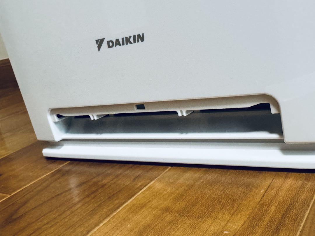 ＤＡＩＫＩＮ　ストリーマ空気清浄機MC55YBK-W　2023年9月購入