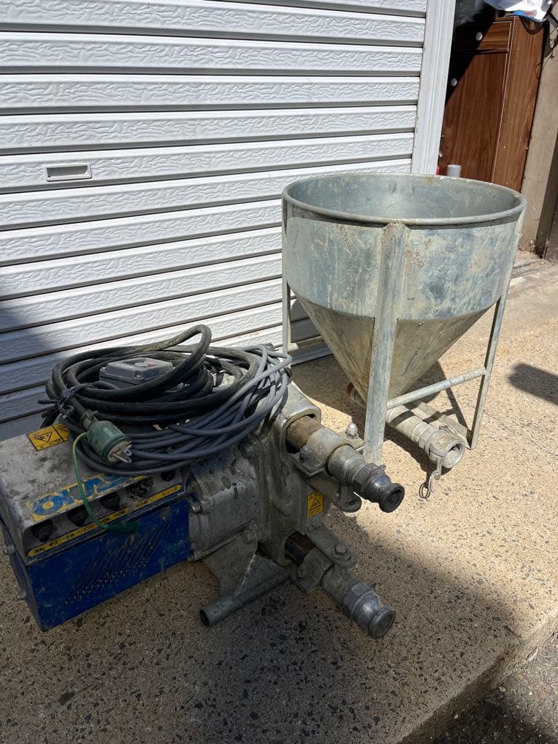 岡三機工　グラウトポンプ100Ｖ