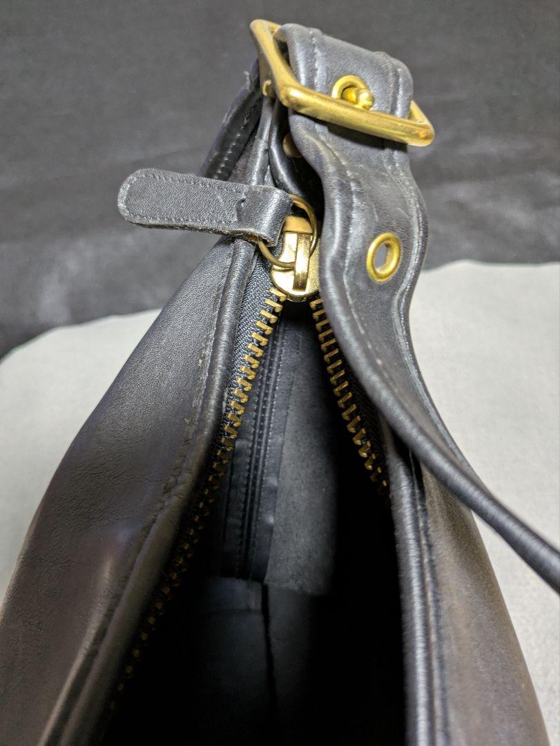 COACH／オールドコーチ【中古】ショルダー「9085」／バケットタイプ／黒革製