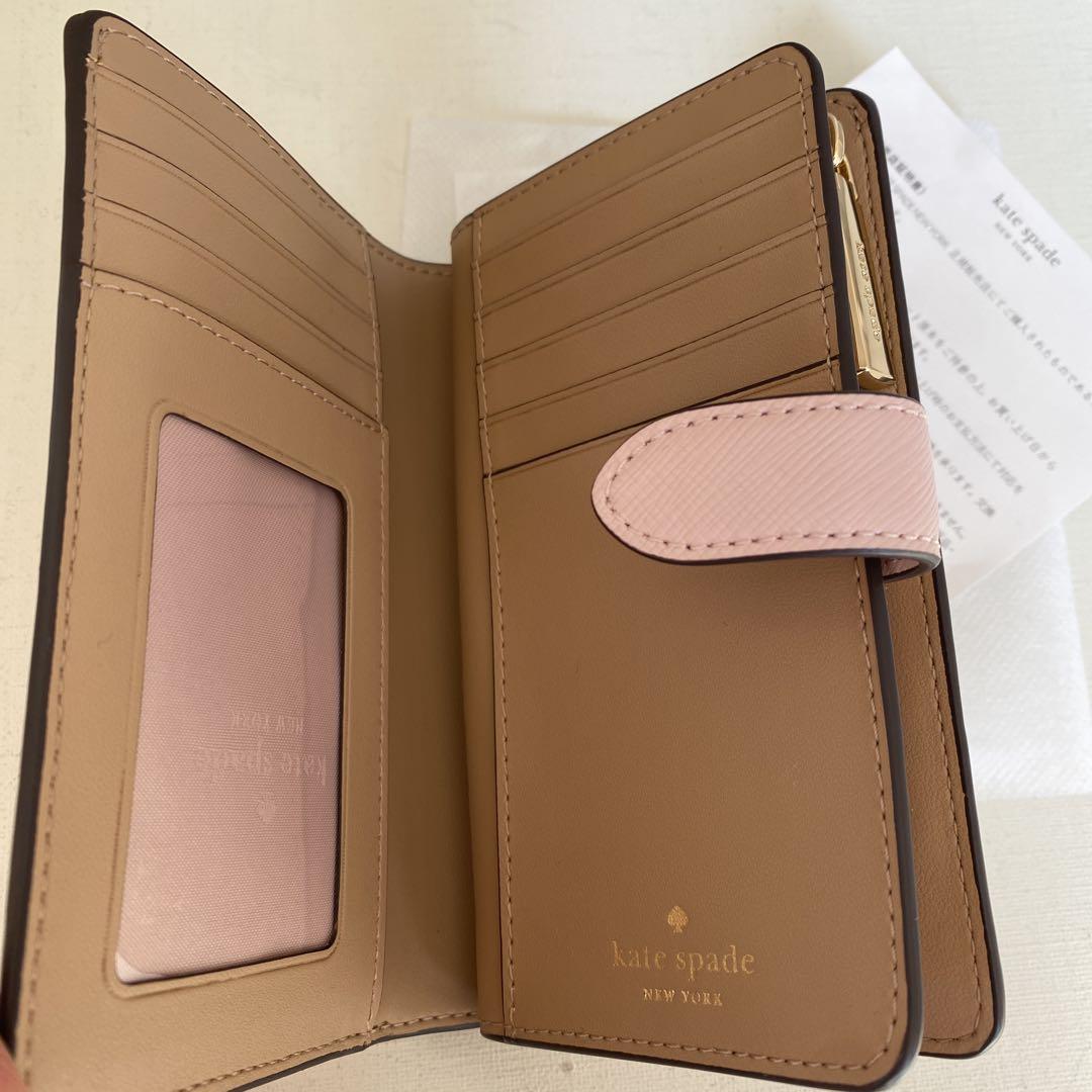 Kate spade NEWYORK 二つ折財布