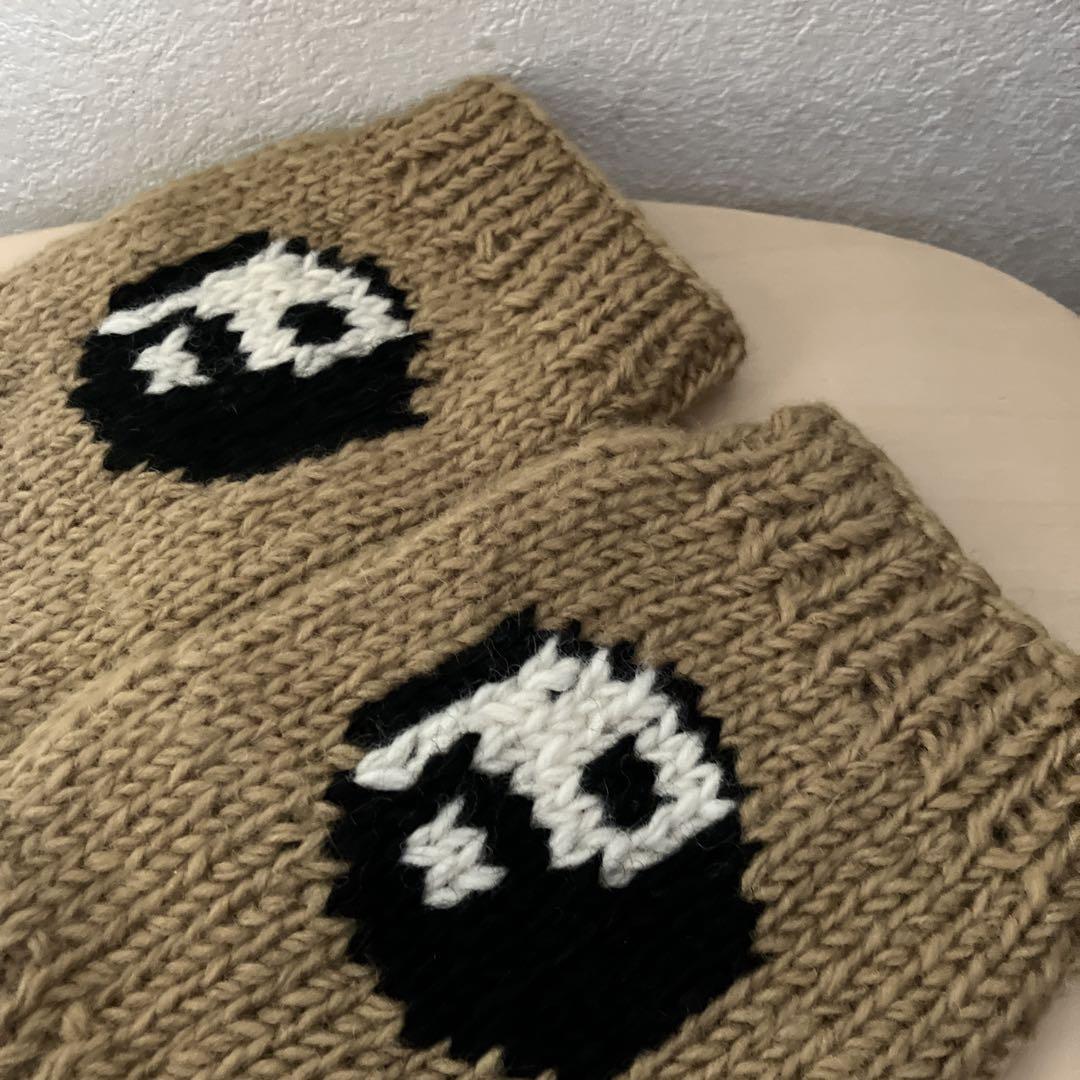MacMahon Knitting Mills. Hand Warmer 陰陽