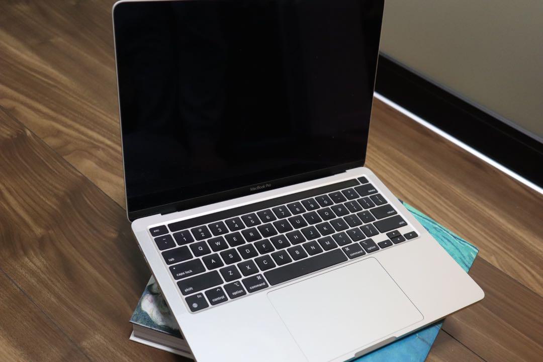 MacBook Pro (8コアGPU,13inch,m1,2020)