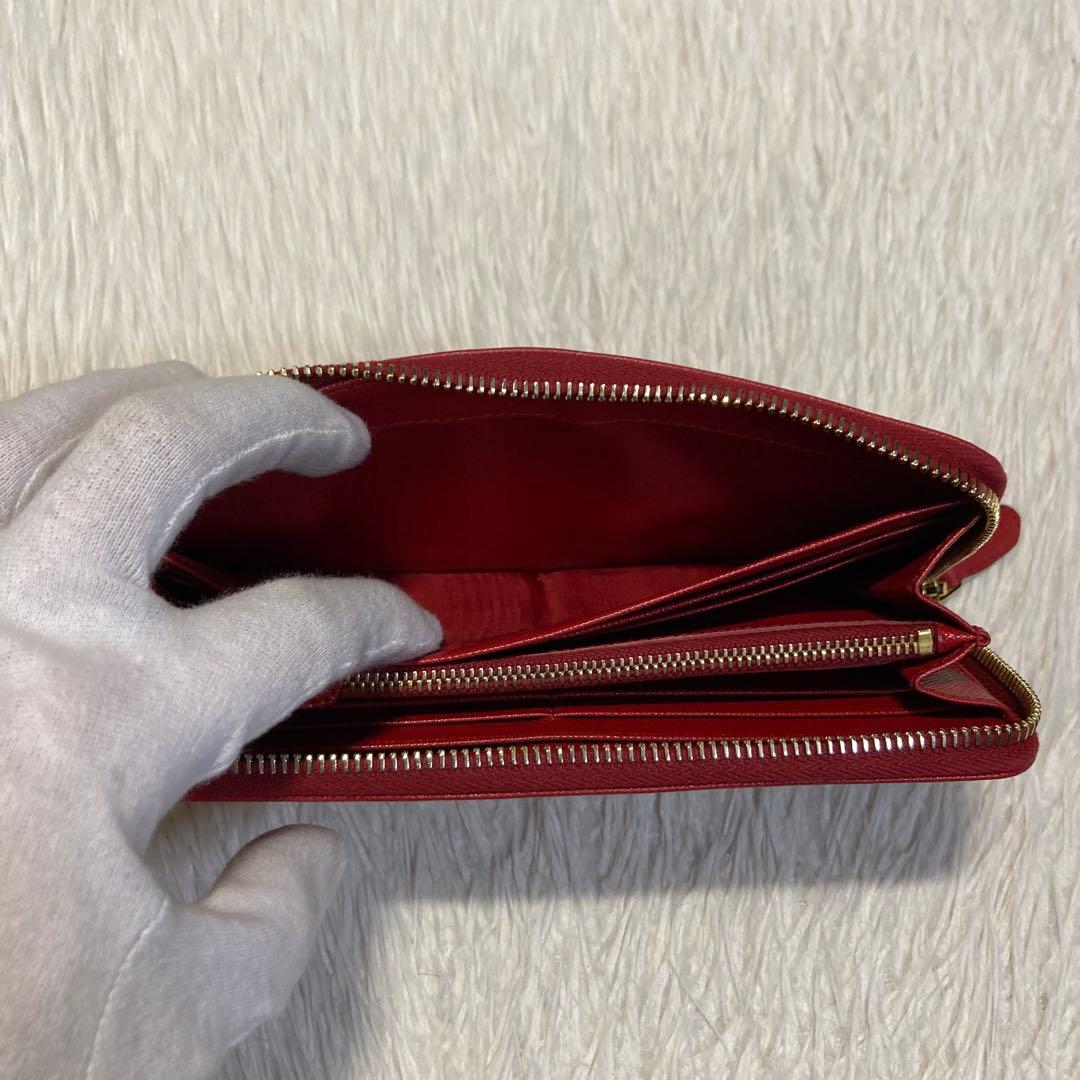 最終値下げ　美品　PRADA プラダ　長財布　L字　ファスナー　赤