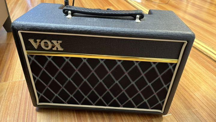 VOX Pathfinder Bass PFB10 10wベースコンボアンプ