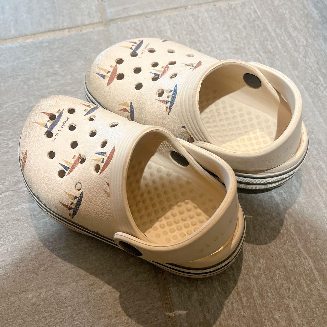 テータテート✱ヨット柄サンダル　14センチ　クロックス