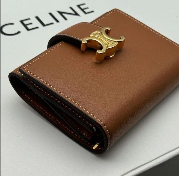 CELINE 三つ折り財布 ブラウン