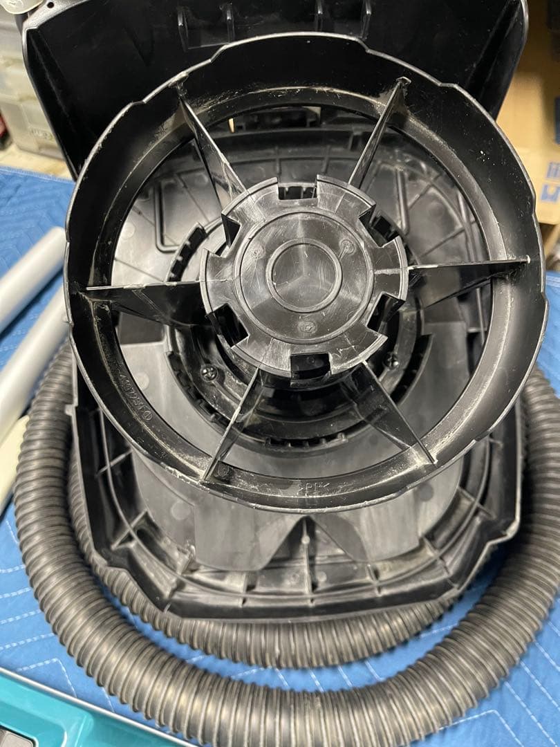 MAKITA マキタ VC860D ハイブリッド集じん機 集塵機 乾湿両用掃除機