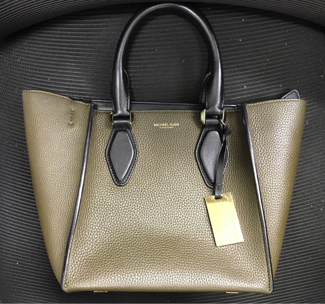 MICHAEL KORS 2wayハンドバッグ　グリーン