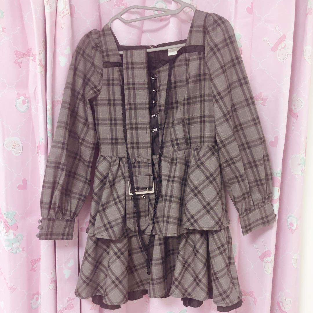 Pium フロントホックティアードミニワンピース