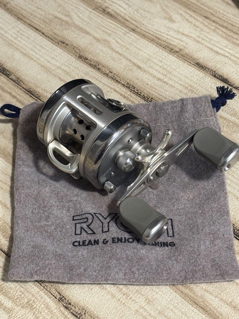リール RYOBI VARIUS M300