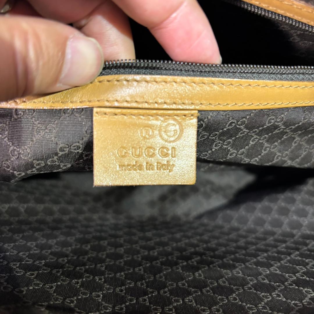 良品　GUCCI　グッチ　レザー ビジネスバッグ　ハンドバッグ