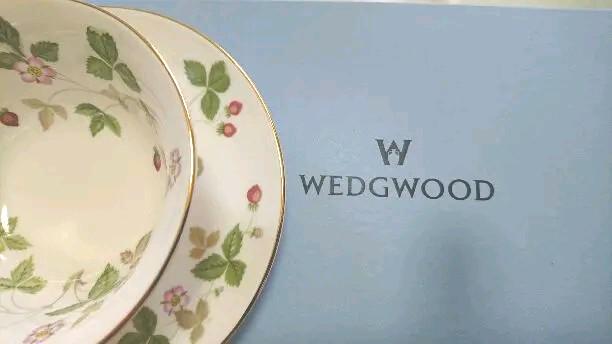 ウェッジウッド WEDGWOOD ティーカップ&ソーサー ペア