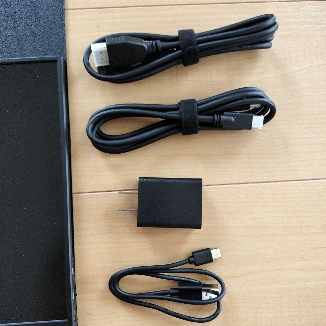 フルHD 15.6インチ モバイルモニター