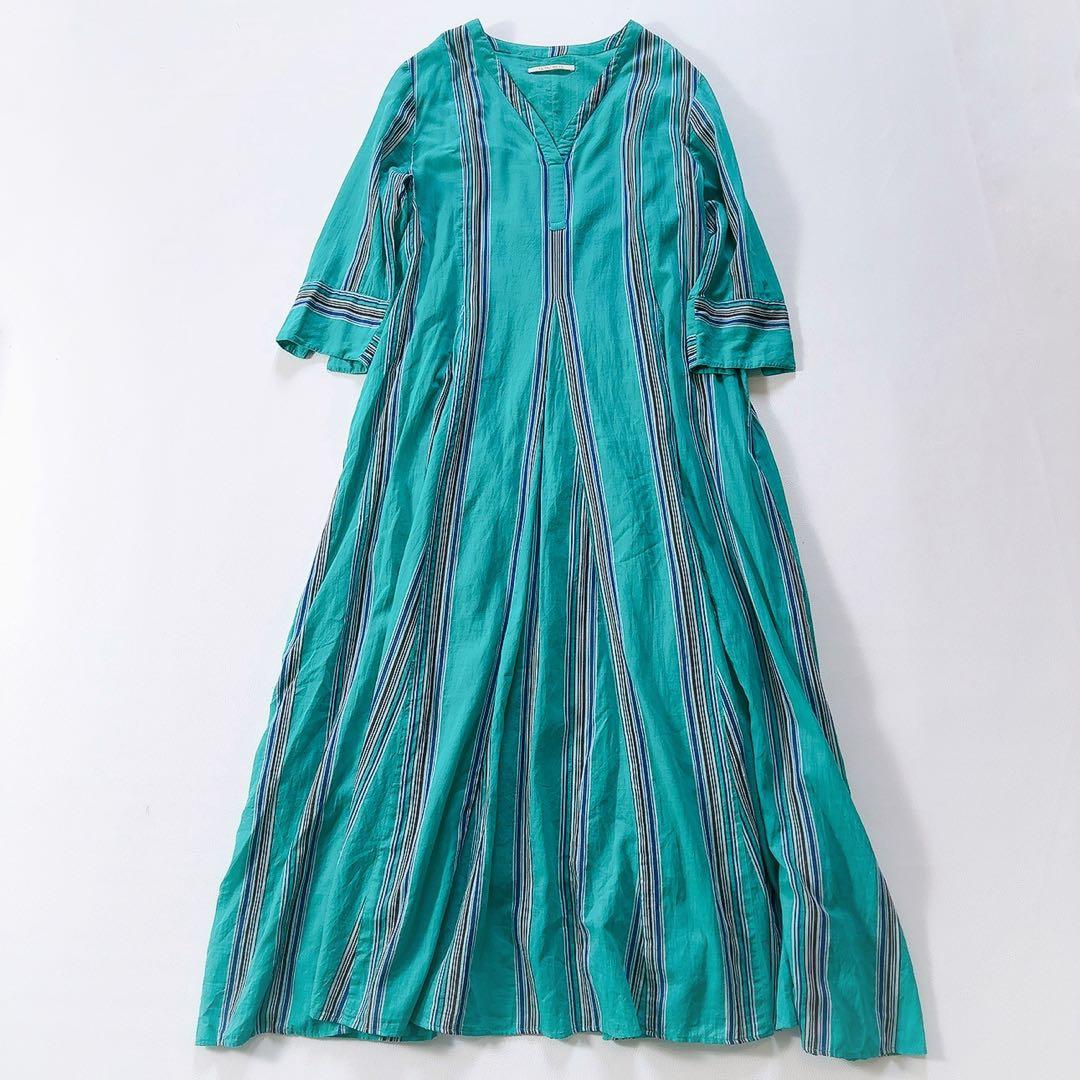 極美品ꕥヌキテパ 2023 コットンストライプＶネックドレス マキシ丈 グリーン