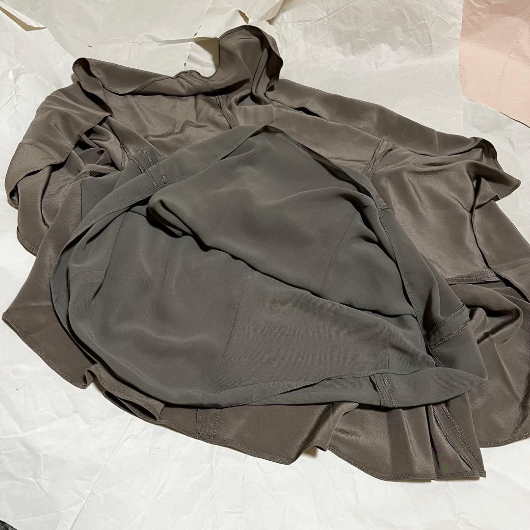 【ヴィンテージ】【ジョルジオアルマーニ】 シルク ミニ フレアスカート / 36 【ヴィンテージ】【ジョルジオアルマーニ】 シルク ミニ フレアスカート / 36