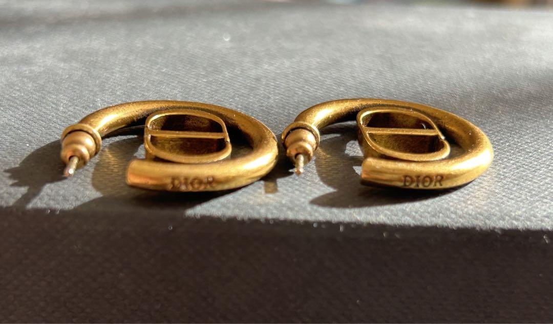 Dior ゴールド ピアス