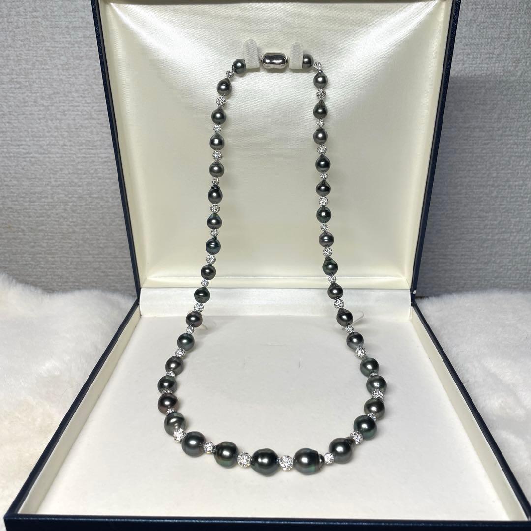 黒蝶真珠セミロングネックレス