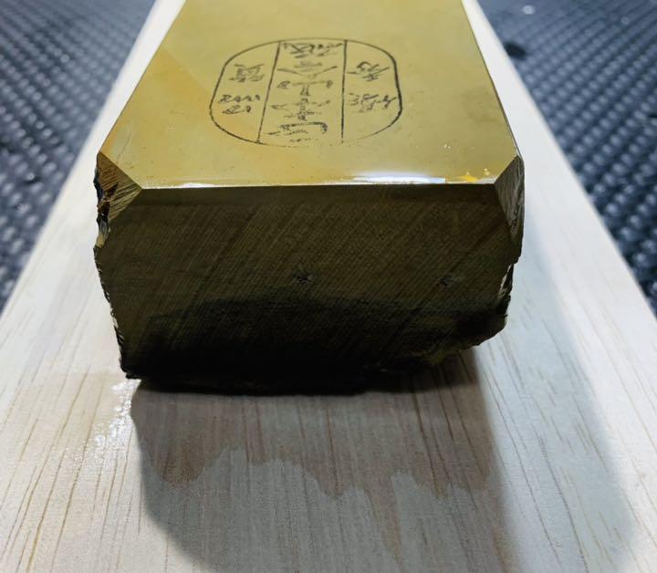 天然砥石　縞　(細目) 中仕上げ砥石 天然砥石 青蓮華 虎砥(細目) 中仕上げ砥石 - メルカリ