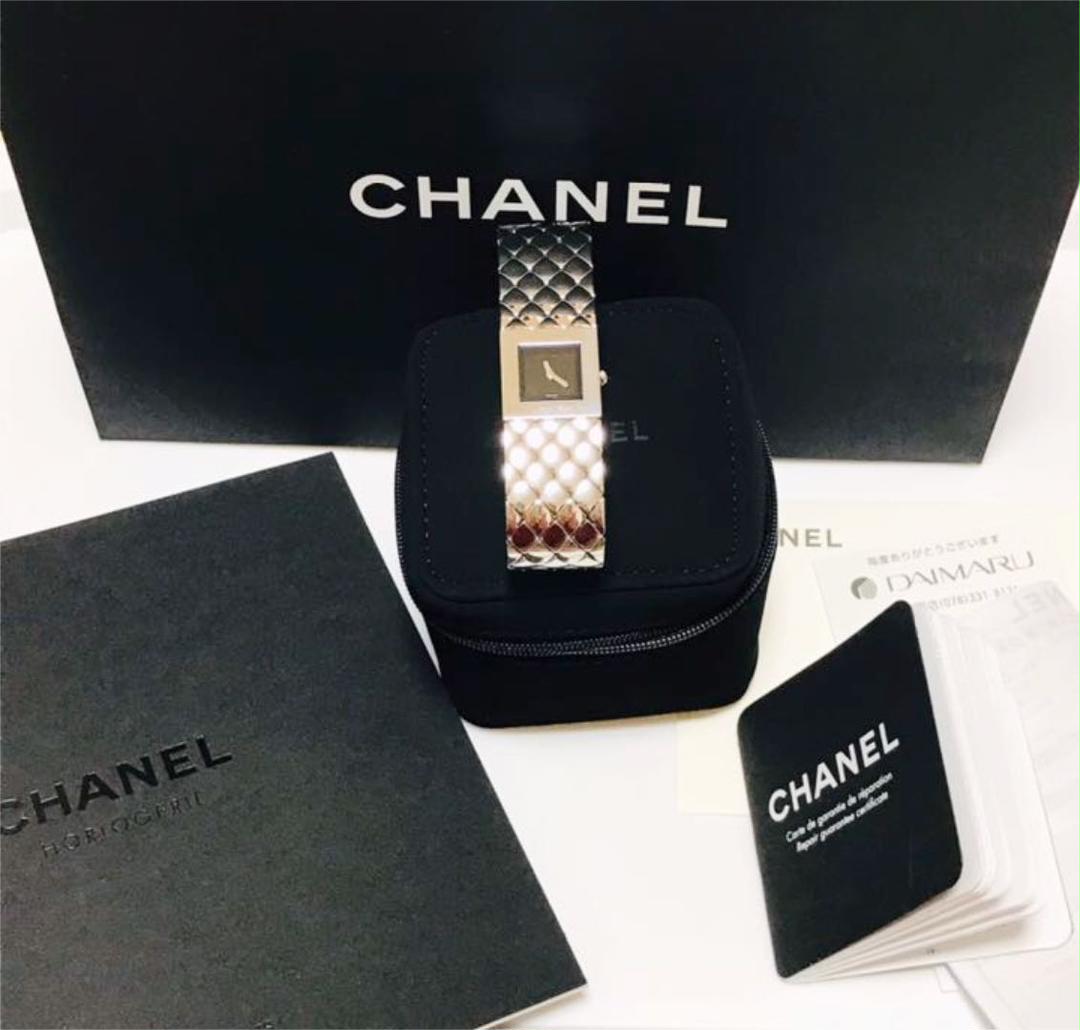 ご購入お取り置き品です CHANEL ♡マトラッセ♡ステンレス腕時計 ご購入お取り置き品です CHANEL ♡マトラッセ♡ステンレス腕時計