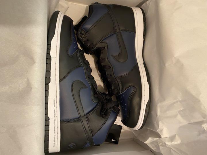 新品 NIKE ナイキ ダンクHIGH xフラグメントシューズ