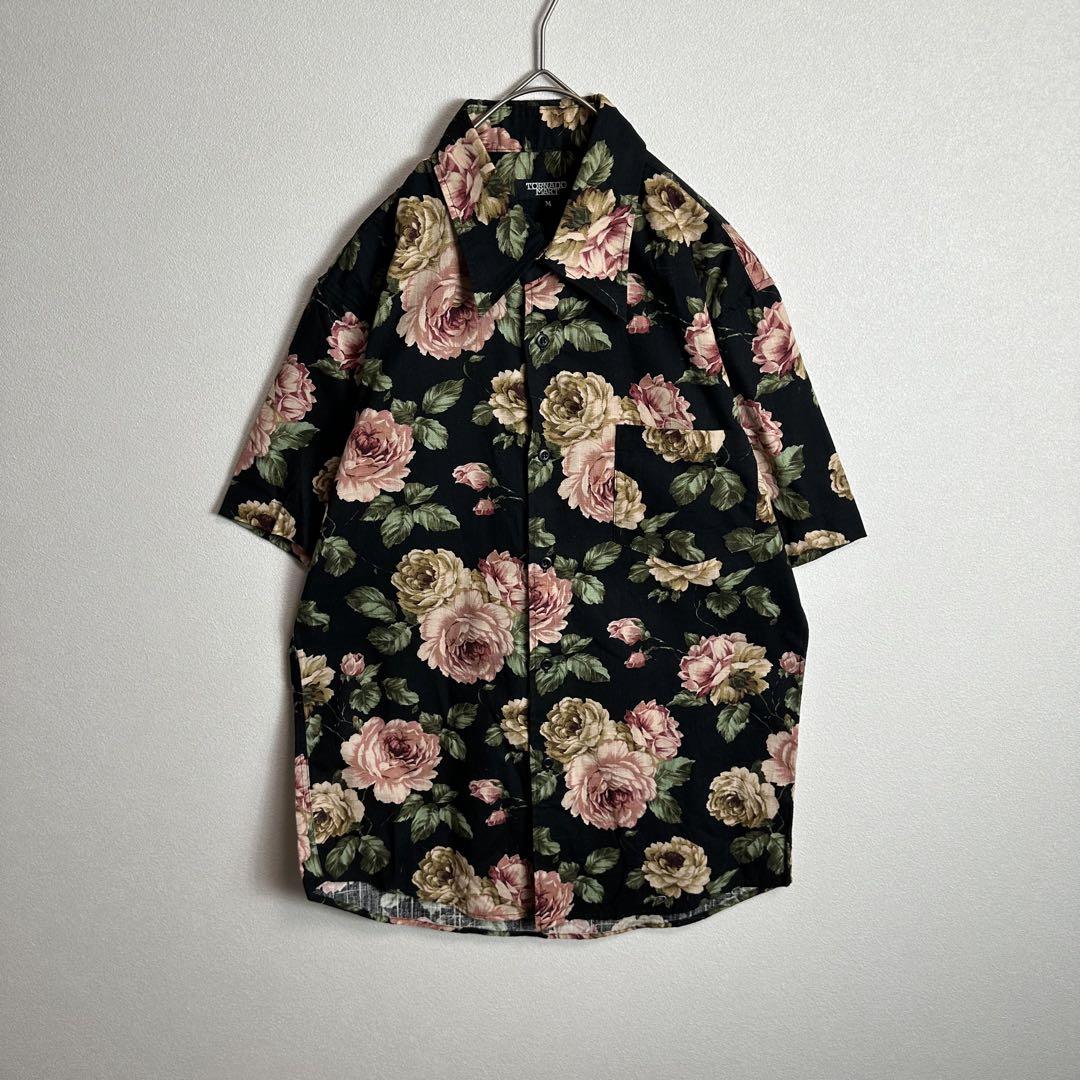 半袖シャツ　柄シャツ　総柄　花柄　好配色　ブラック　ピンク　洗えるマルチカラーM