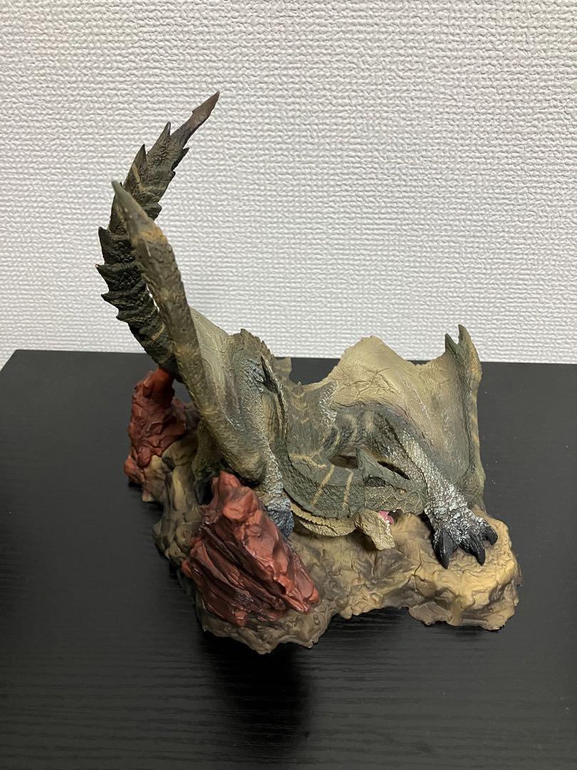 ティガレックス亜種　CFBクリエイターズモデル　モンスターハンター