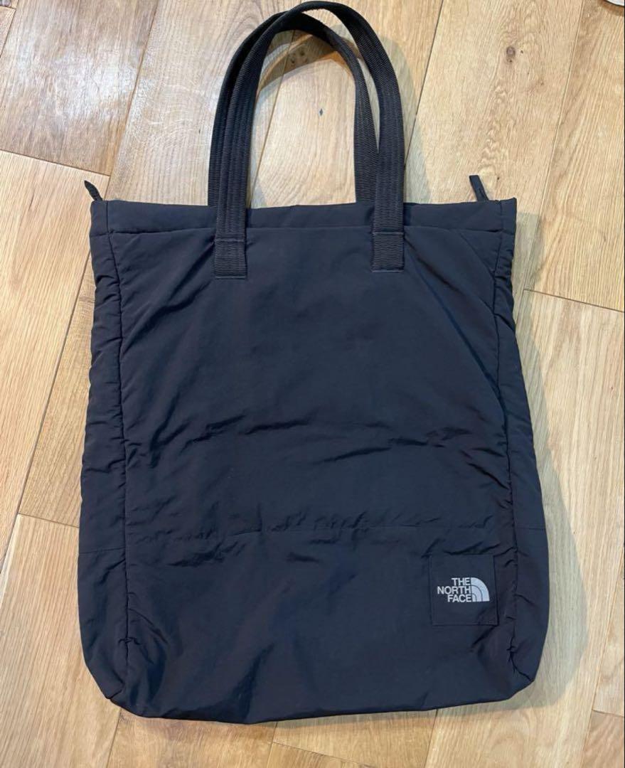 THE NORTH FACE ブラックトートバッグ　NM82075