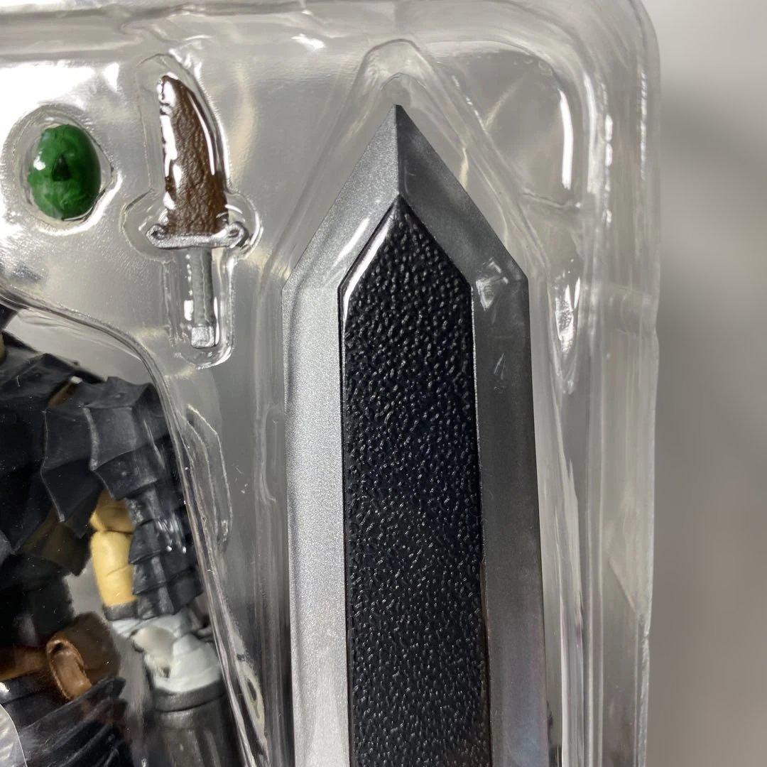 フィギュアーツベルセルクガッツ狂戦士の甲冑