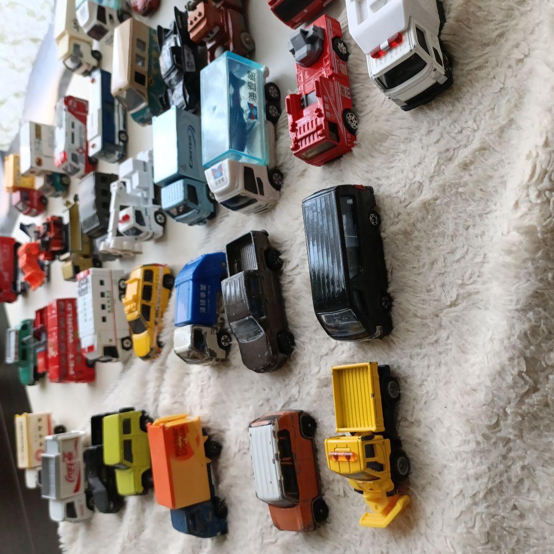 トミカ まとめ売り 40台セット - メルカリ