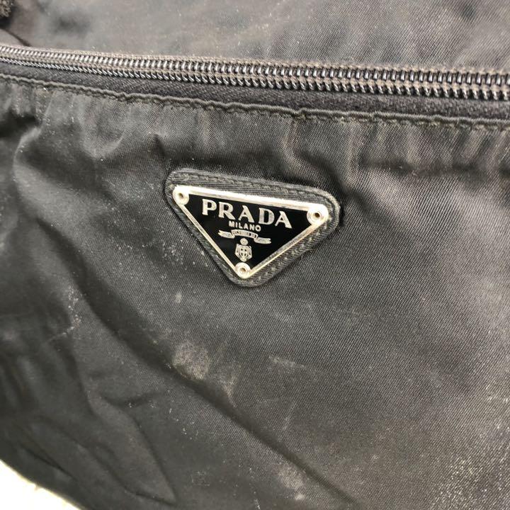 年末のプロモーション大特価! 黒 三角ロゴ テスートナイロン ボディー 直営店で購入した正規品 PRADA ショルダーバッグ ボディーバック ショルダーバッグ