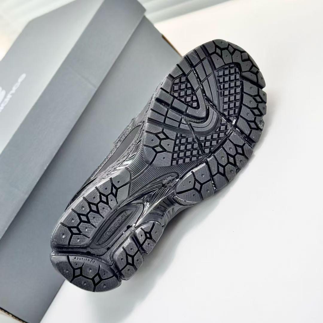 靴 JUNYA WATANABE MAN New Balance 1906L