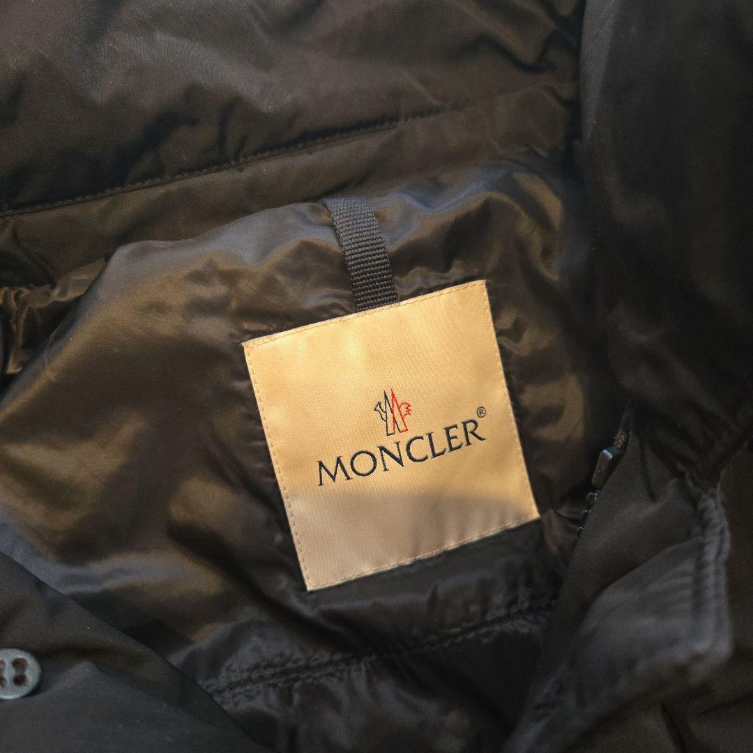 MONCLER ダウンジャケット メンズ フード付き