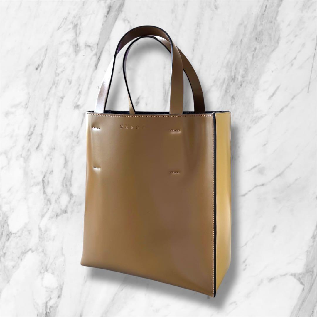 新品未使用　MARNI Museo トートバッグ　ハンドバッグ　ムゼオ