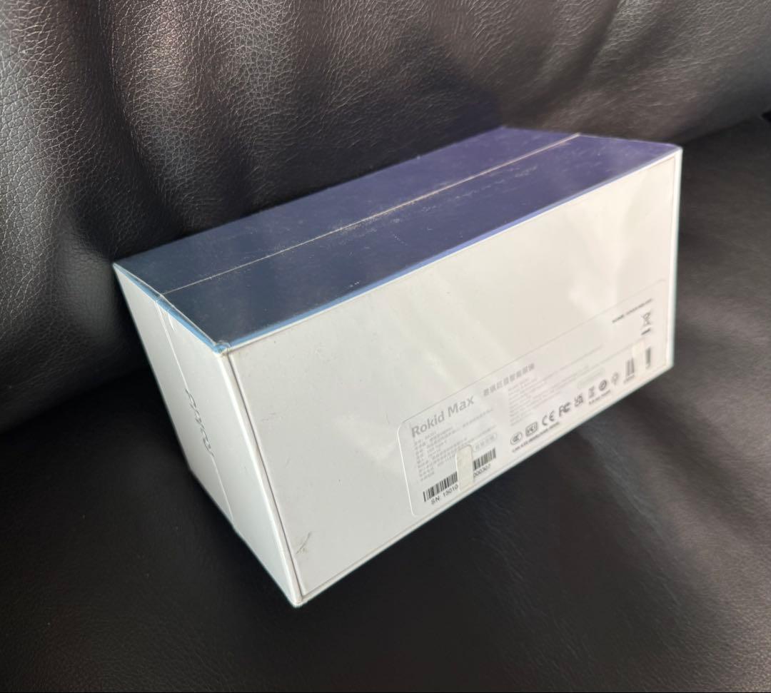 ARグラス 迫力の215インチ大画面