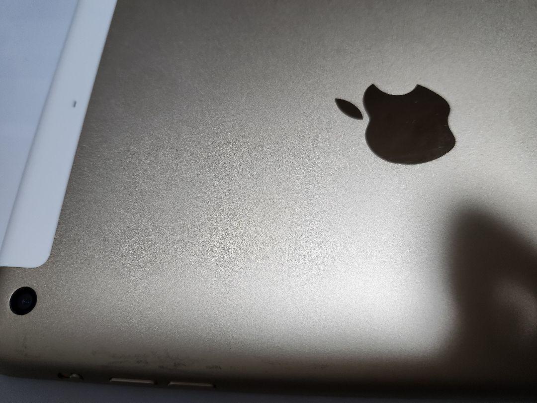 Apple iPadmini3 ゴールド 本体