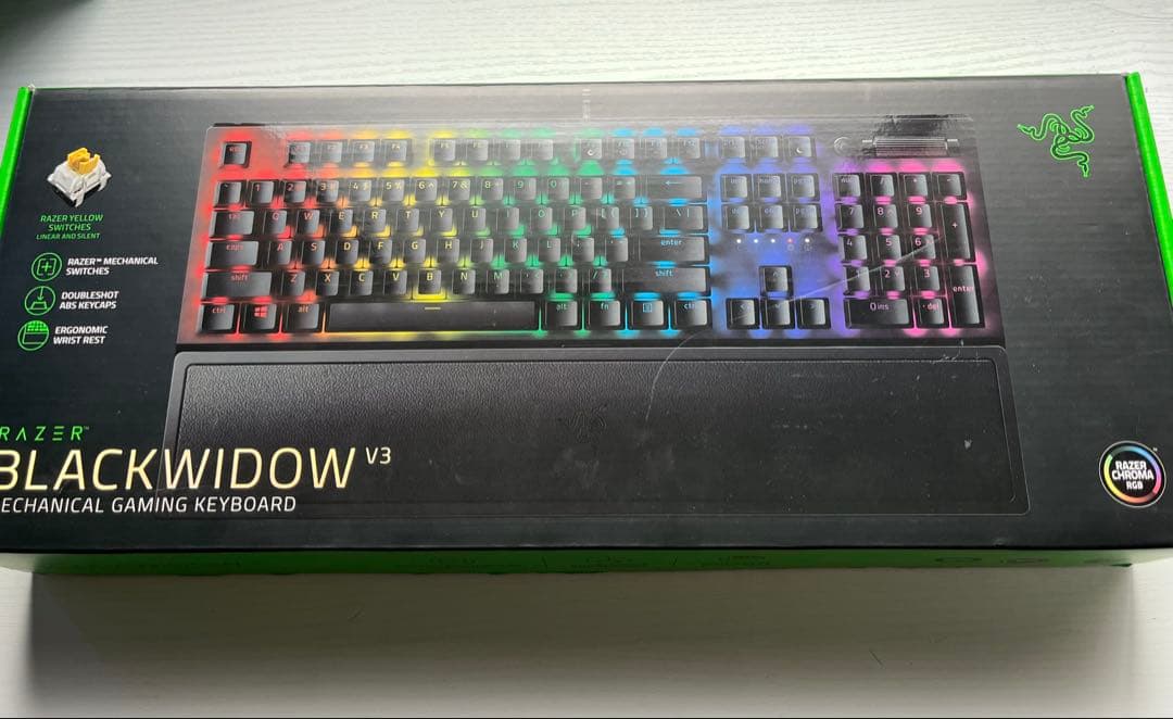 Razer Blackwidow V3 黄軸 ゲーミングキーボード レイザー