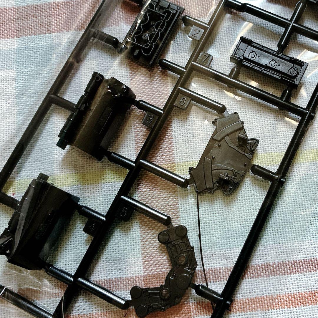 ヴィンテージ 旧バンダイ模型 バンザイマーク 1/100 シャア専用ズゴック