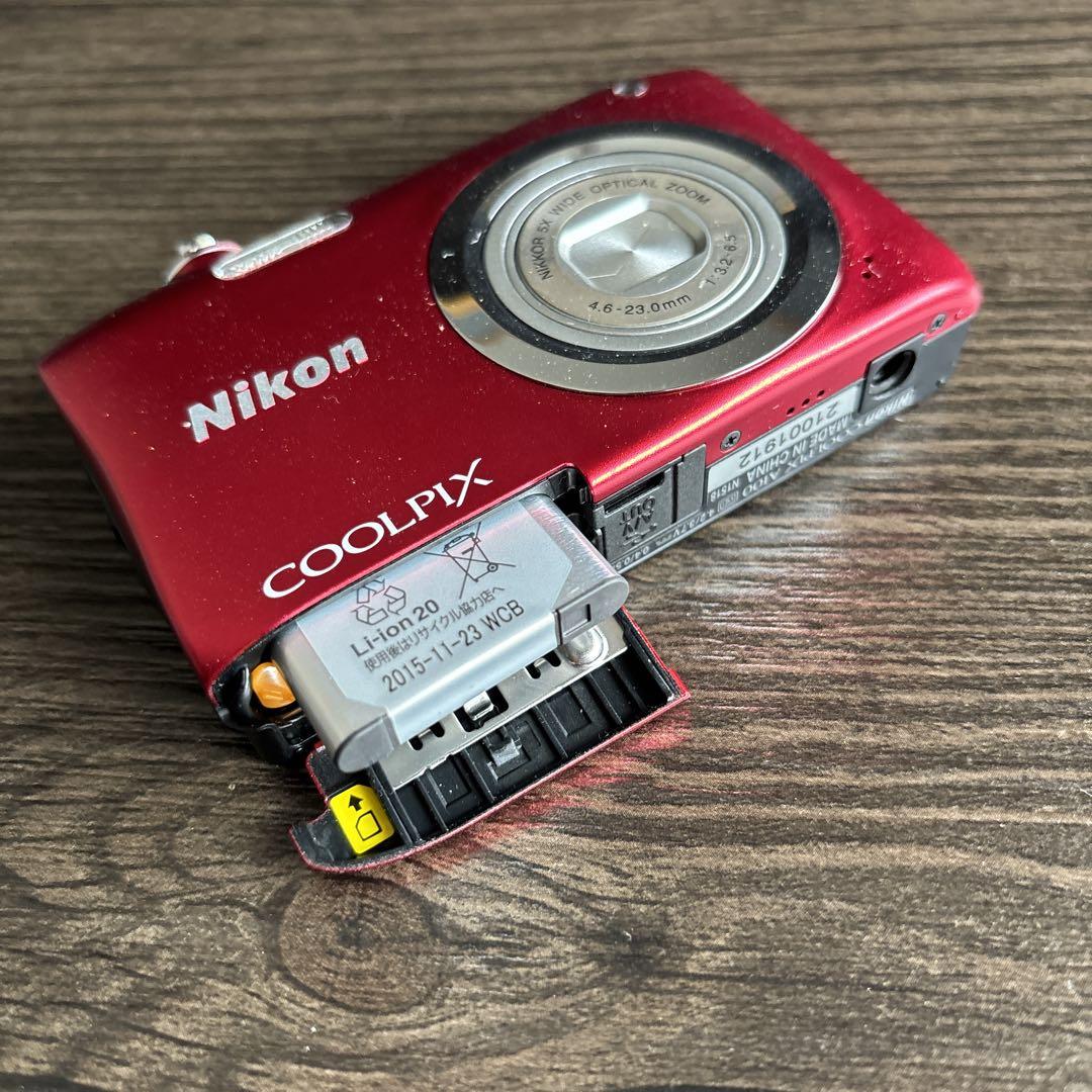 Nikon COOLPIX A100 Red With 4GB SDHC Card Digital Camera