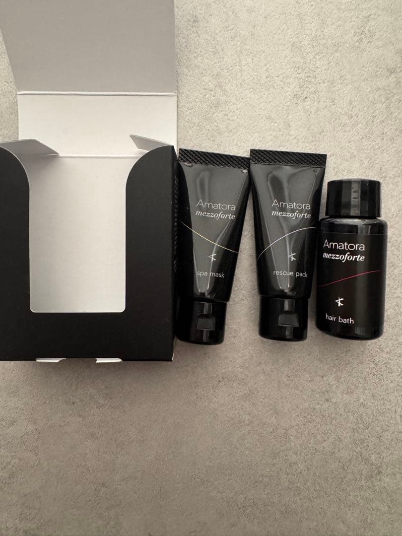 アマトラメゾフォルテ　トラベルキット　新品　4点セット
