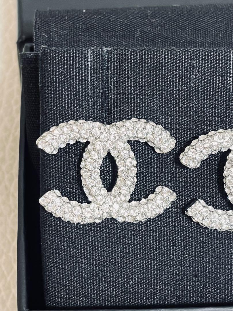 Chanel シャネル ピアス ccロゴ ストラス