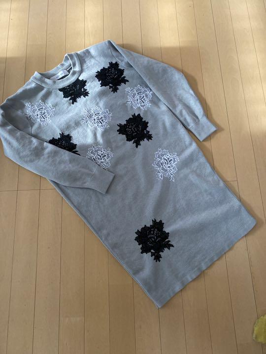 メルカリ ルシェルブルーフラワー刺繍 ニットワンピース38 ひざ丈ワンピース 1 900 中古や未使用のフリマ メルカリ ルシェルブルーフラワー刺繍 ニットワンピース38 ひざ丈ワンピース 1 900 中古や未使用のフリマ