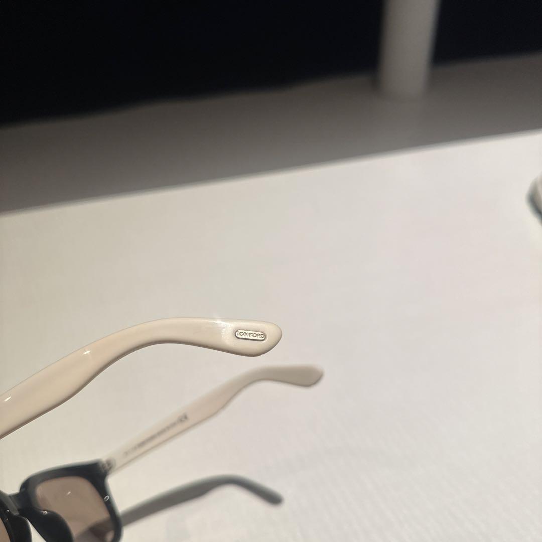 トムフォード　TOM FORD   サングラス　メンズ　レディース　ユニセックス