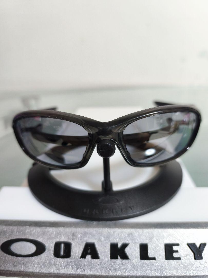 オークリー Oakley Straight Jacket