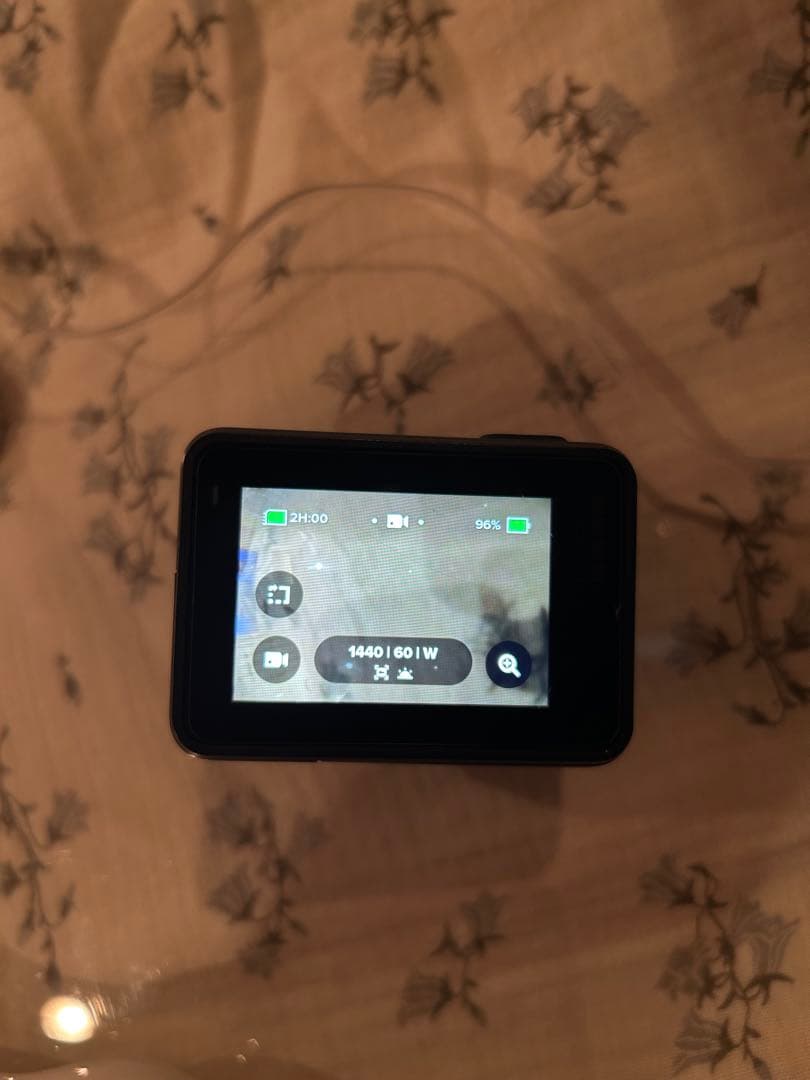 GoPro7 本体 純正バッテリー 充電器 保護シール付き ブラック GoPro7 本体 純正バッテリー 充電器 保護シール付き ブラック