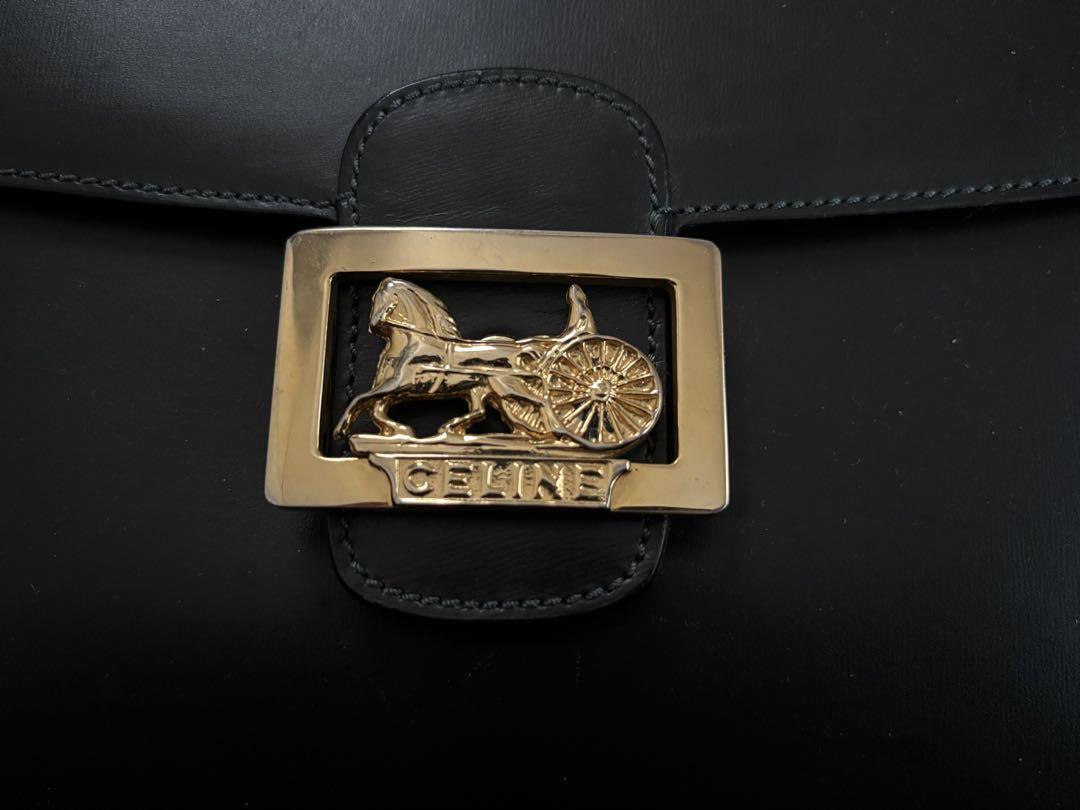 CELINE ブラックレザーショルダーバッグ