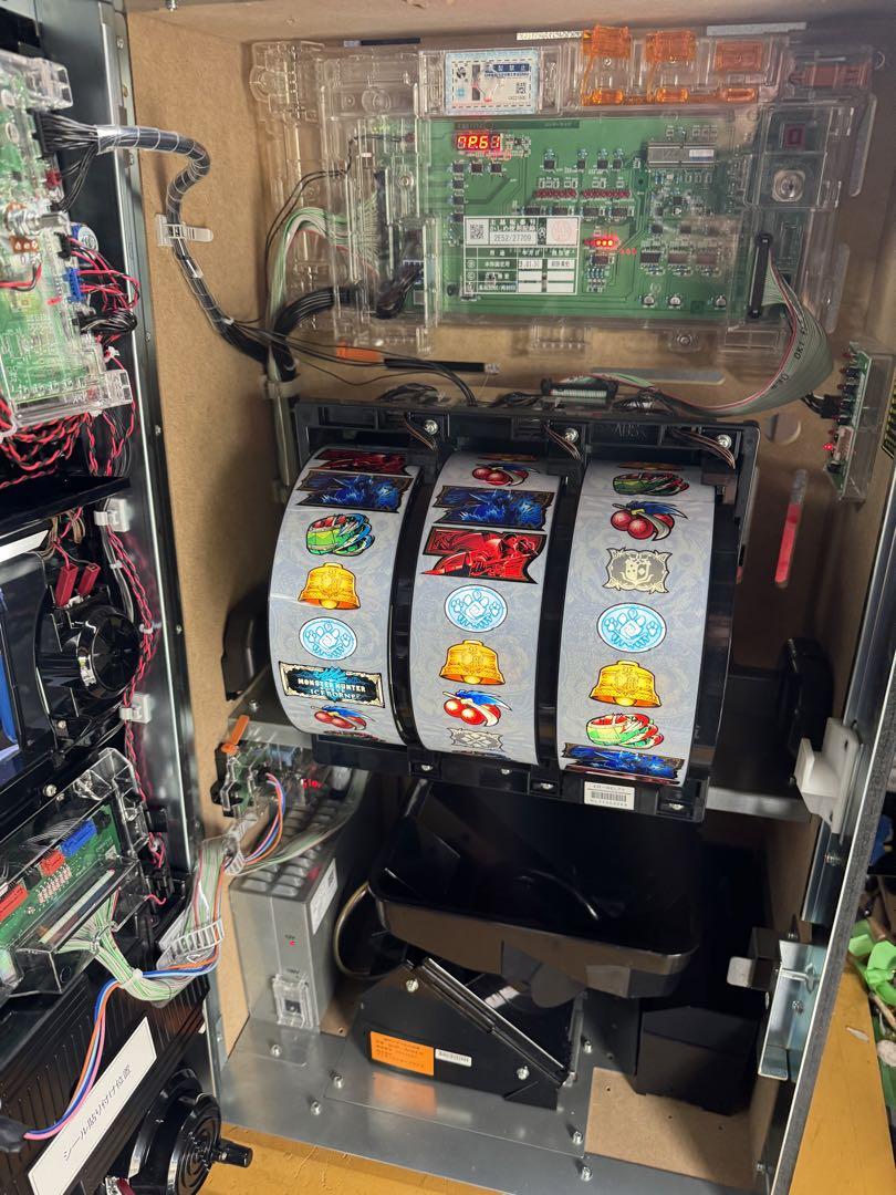 石本様 専用送料込み パチスロ実機 モンスターハンターアイスボーン