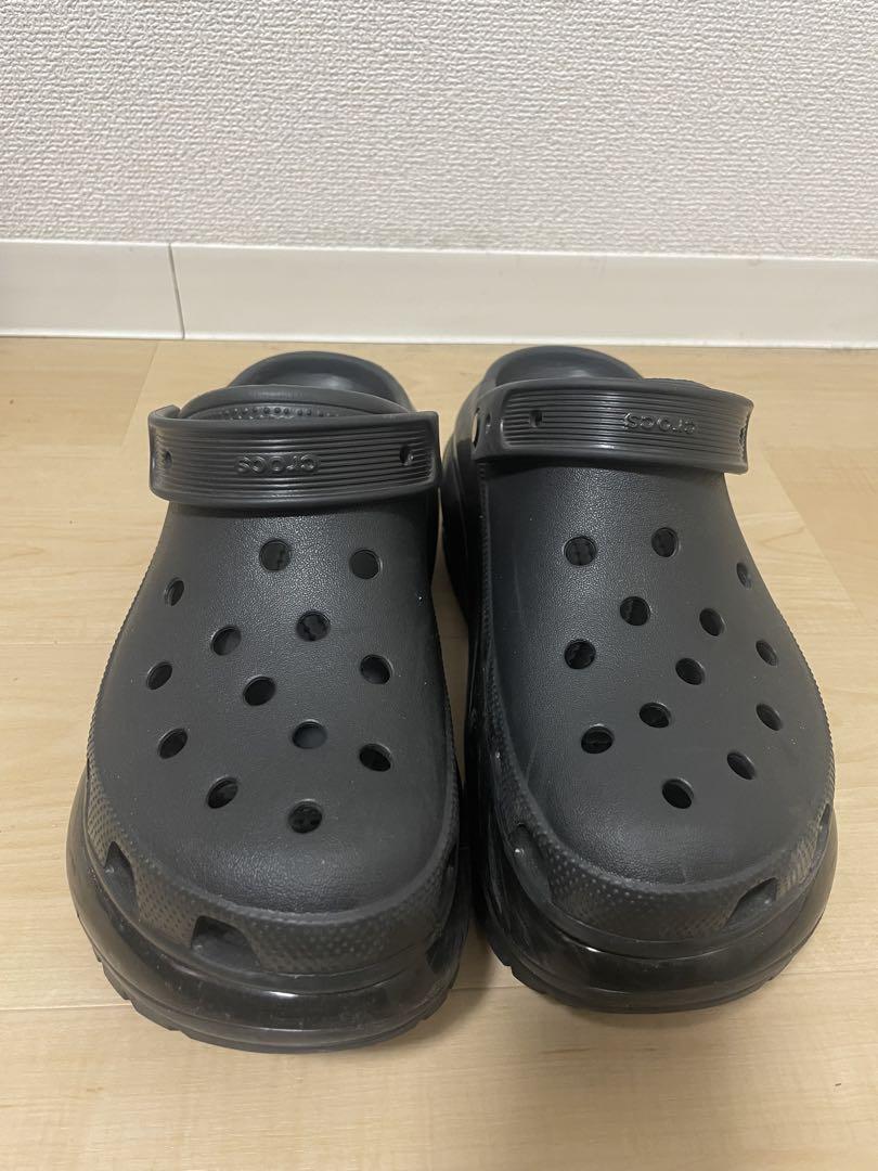 クロックス　CLASSIC MEGA CRUSH CLOG