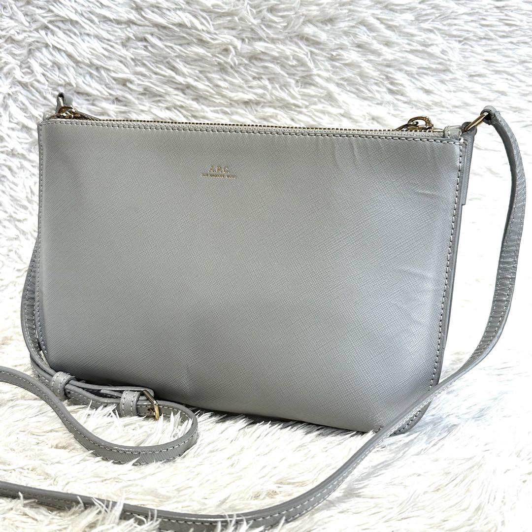 A.P.C. アーペーセー ショルダーバッグ レザー ダブルファスナー グレー系