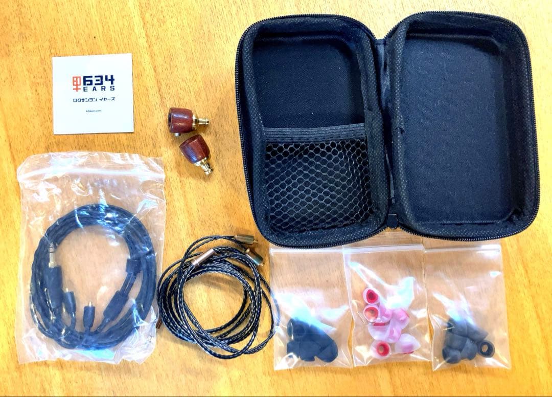 634Ears ロクサンヨンイヤーズ イヤホンOBER目立った傷や汚れなし