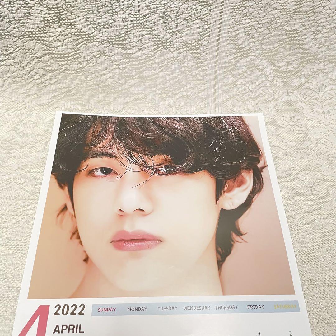 BTS V テテ テヒョン フォトブック ポスターの通販 by お